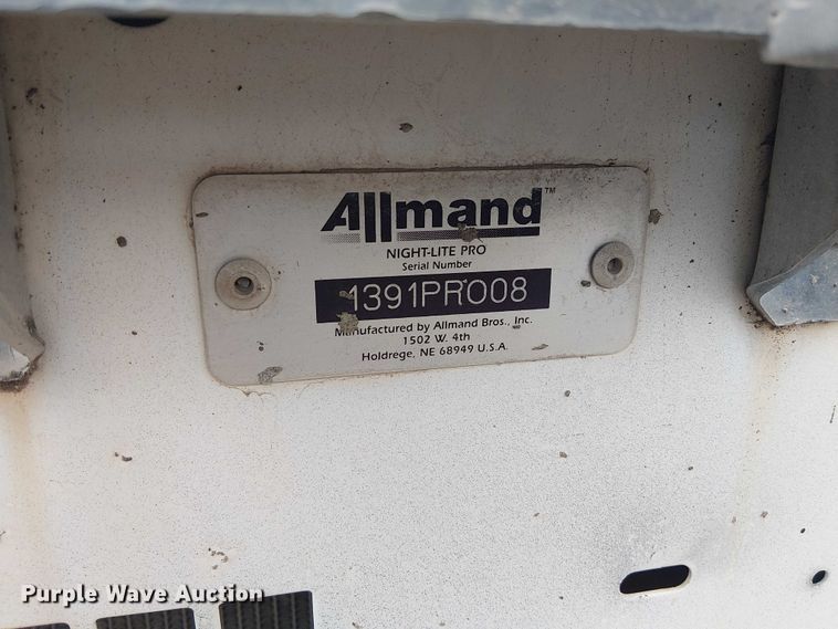 image for item ES8926 Allmand Night-Lite Pro light plant
