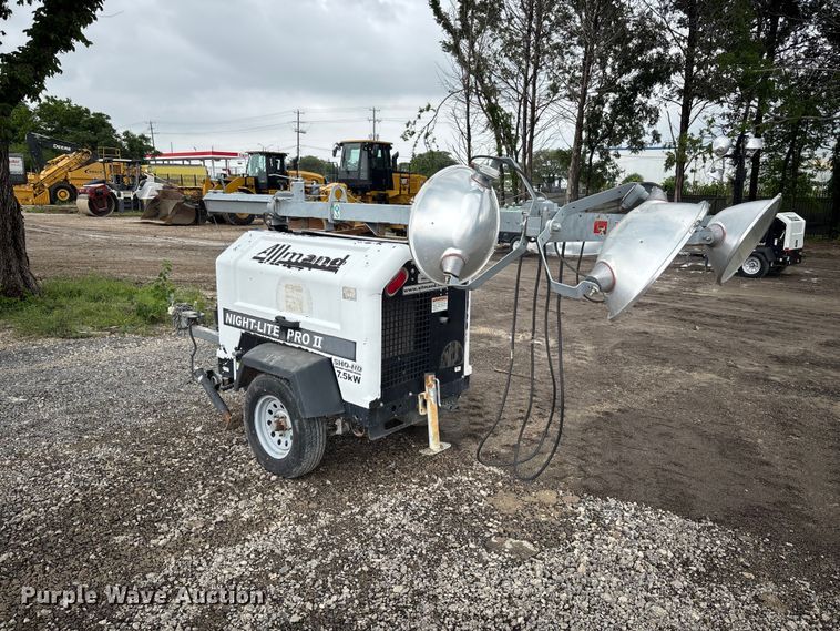 image for item ES8927 Allmand Night-Lite Pro II light plant