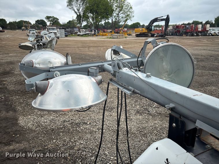 image for item ES8927 Allmand Night-Lite Pro II light plant