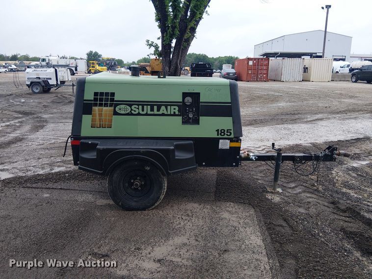 image for item ES8928 2019 Sullair 185D air compressor