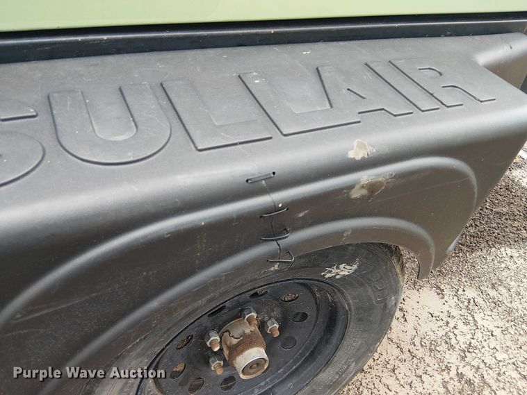 image for item ES8928 2019 Sullair 185D air compressor