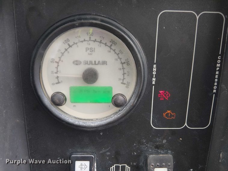 image for item ES8928 2019 Sullair 185D air compressor