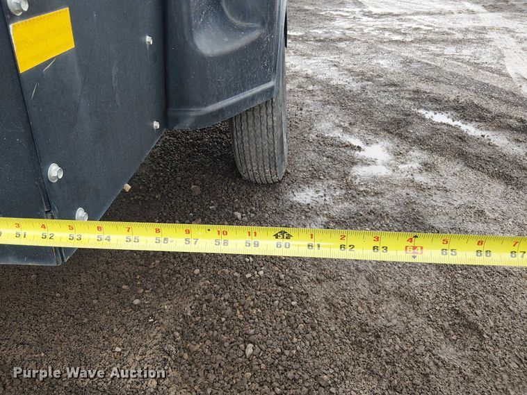 image for item ES8928 2019 Sullair 185D air compressor