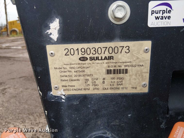 image for item ES8928 2019 Sullair 185D air compressor