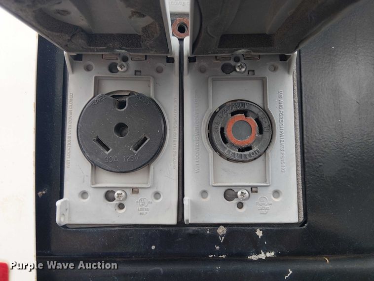 image for item ES8929 2021 Allmand Night-Lite V-Series light plant