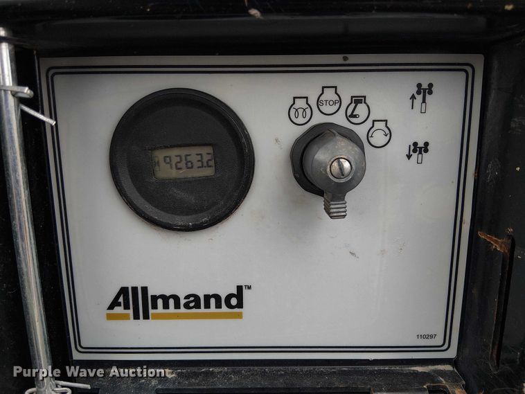 image for item ES8929 2021 Allmand Night-Lite V-Series light plant