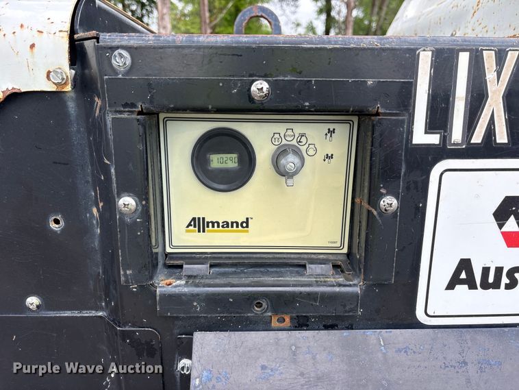 image for item ES8930 2019 Allmand Nite-Lite V-Series  light plant