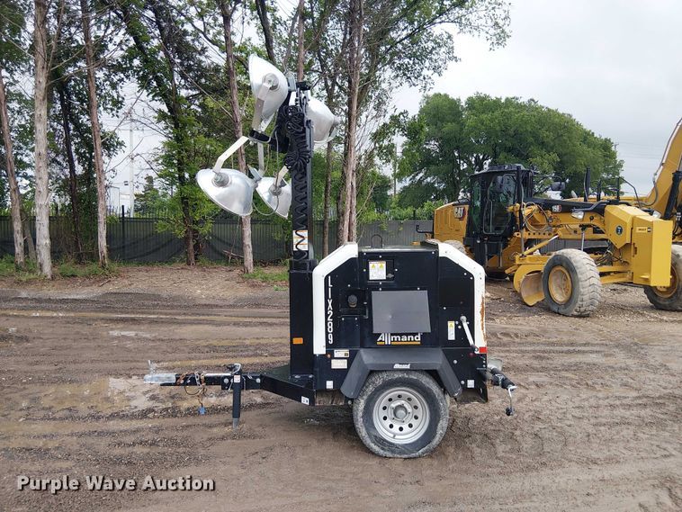 image for item ES8931 2021 Allmand Night-Lite V-Series light plant