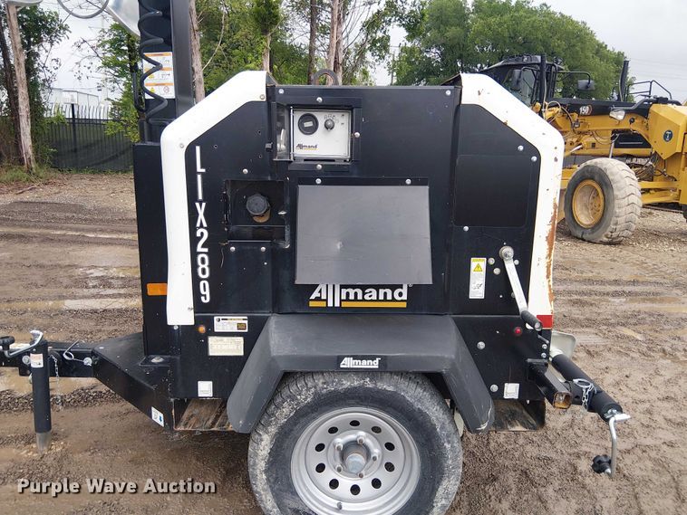 image for item ES8931 2021 Allmand Night-Lite V-Series light plant