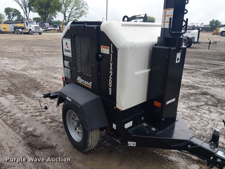 image for item ES8931 2021 Allmand Night-Lite V-Series light plant