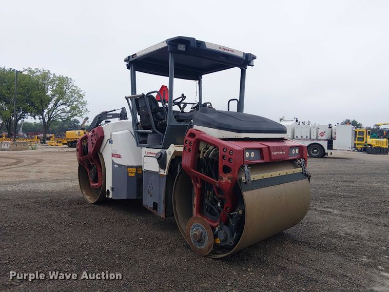 image for item ES8932 2018 Dynapac CC4200 VI double drum vibratory roller