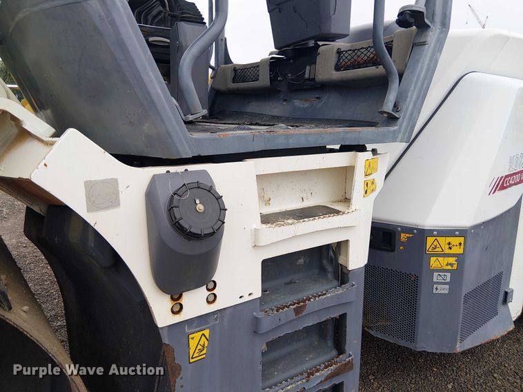 image for item ES8932 2018 Dynapac CC4200 VI double drum vibratory roller