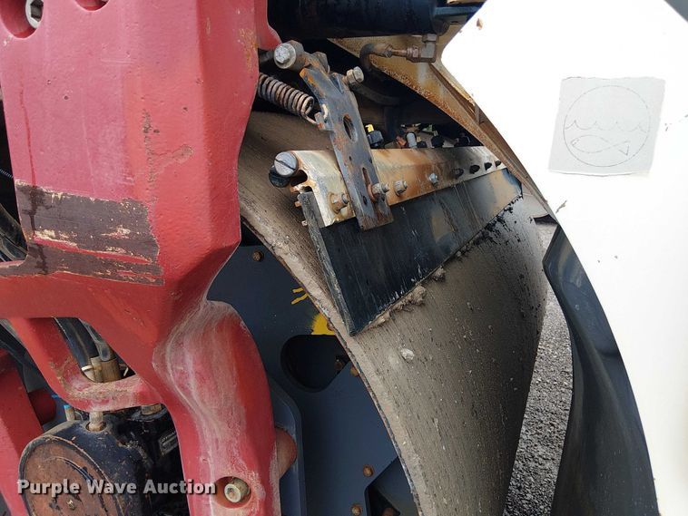 image for item ES8932 2018 Dynapac CC4200 VI double drum vibratory roller