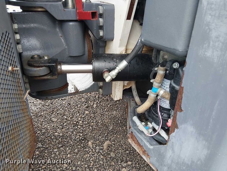 image for item ES8932 2018 Dynapac CC4200 VI double drum vibratory roller