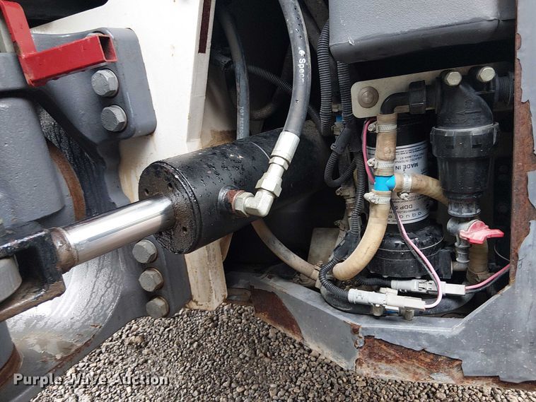 image for item ES8932 2018 Dynapac CC4200 VI double drum vibratory roller