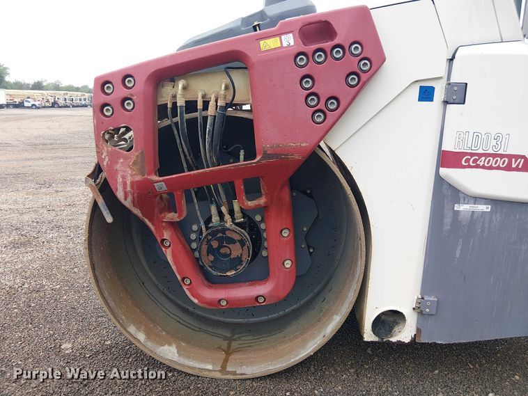 image for item ES8932 2018 Dynapac CC4200 VI double drum vibratory roller