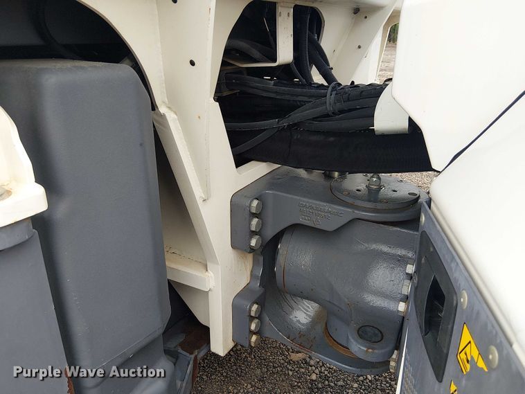 image for item ES8932 2018 Dynapac CC4200 VI double drum vibratory roller