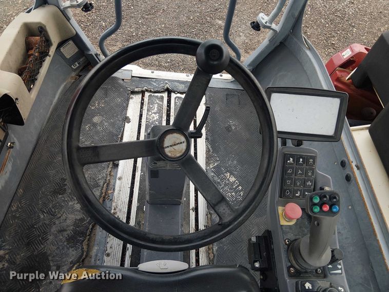 image for item ES8932 2018 Dynapac CC4200 VI double drum vibratory roller