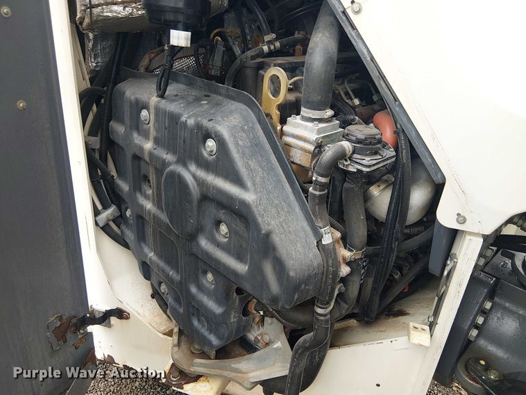 image for item ES8932 2018 Dynapac CC4200 VI double drum vibratory roller