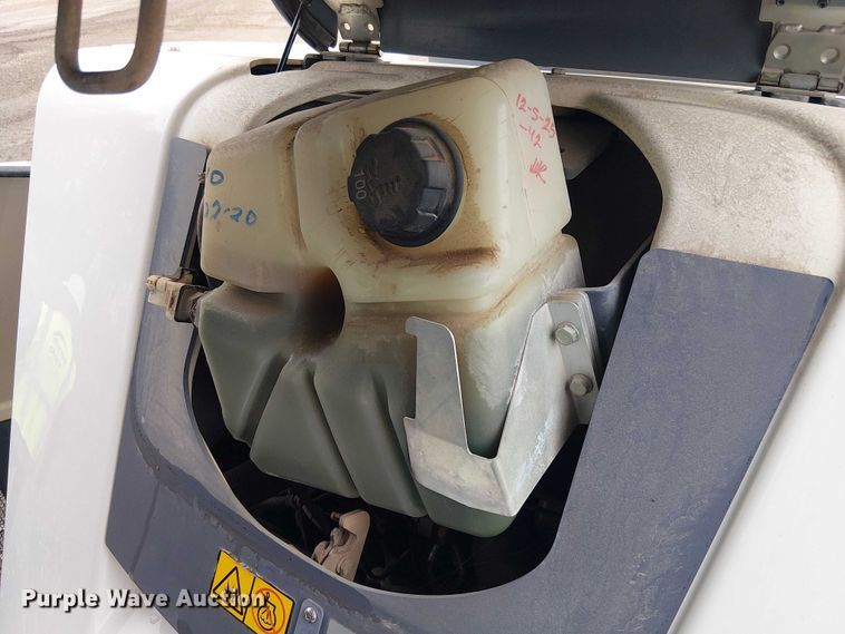 image for item ES8932 2018 Dynapac CC4200 VI double drum vibratory roller