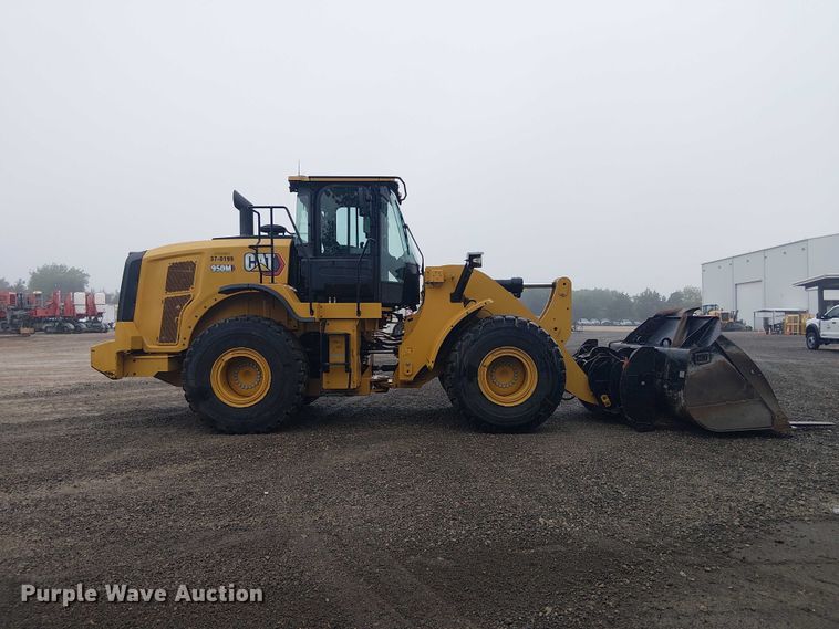 image for item ES8933 2021 Caterpillar 950M wheel loader