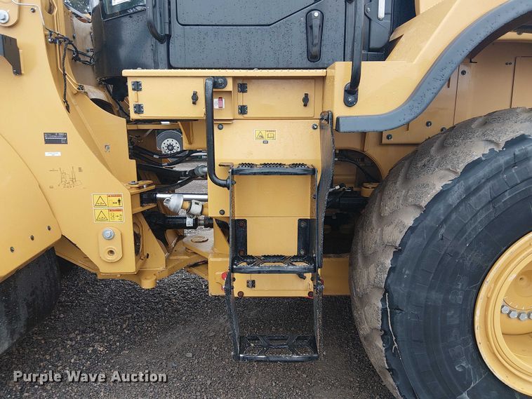 image for item ES8933 2021 Caterpillar 950M wheel loader