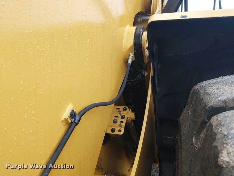 image for item ES8933 2021 Caterpillar 950M wheel loader