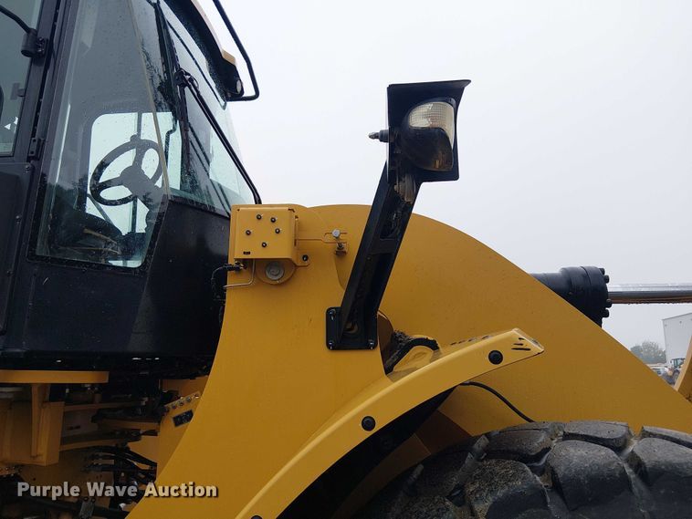 image for item ES8933 2021 Caterpillar 950M wheel loader