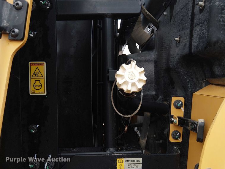 image for item ES8933 2021 Caterpillar 950M wheel loader