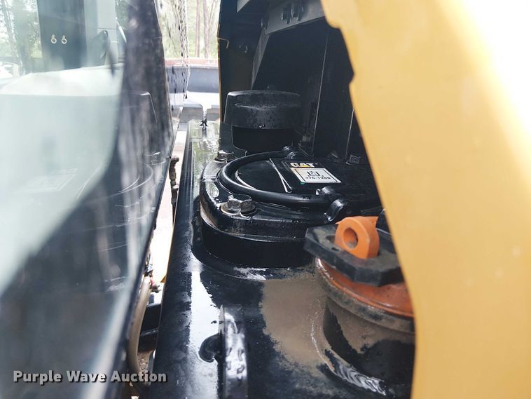 image for item ES8933 2021 Caterpillar 950M wheel loader