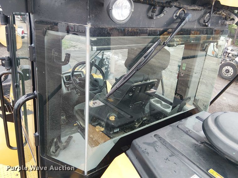 image for item ES8933 2021 Caterpillar 950M wheel loader