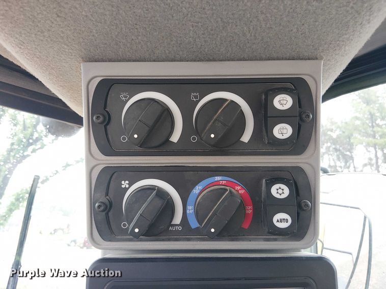 image for item ES8933 2021 Caterpillar 950M wheel loader