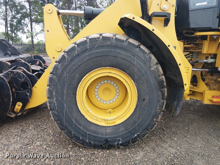 image for item ES8933 2021 Caterpillar 950M wheel loader