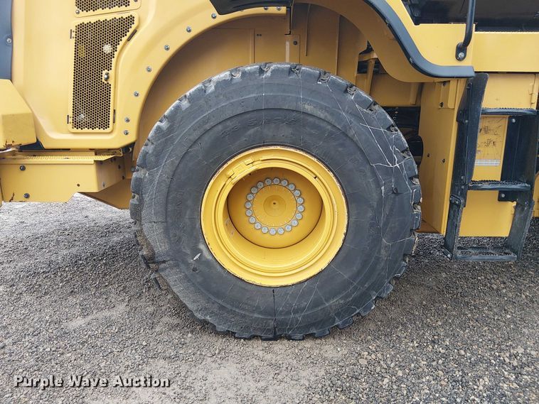image for item ES8933 2021 Caterpillar 950M wheel loader