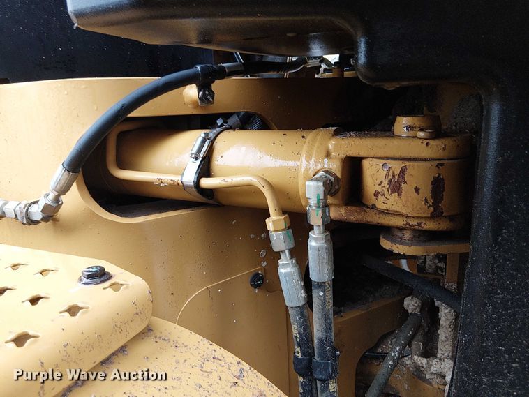 image for item ES8934 2021 Caterpillar 150 motor grader