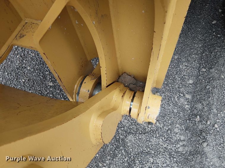 image for item ES8934 2021 Caterpillar 150 motor grader