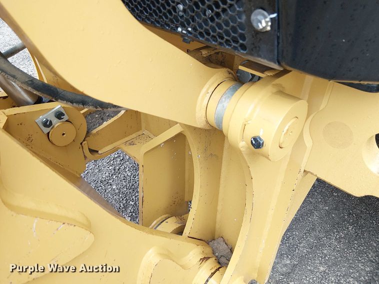 image for item ES8934 2021 Caterpillar 150 motor grader