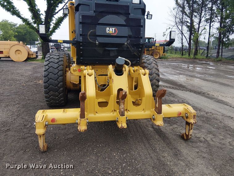image for item ES8934 2021 Caterpillar 150 motor grader