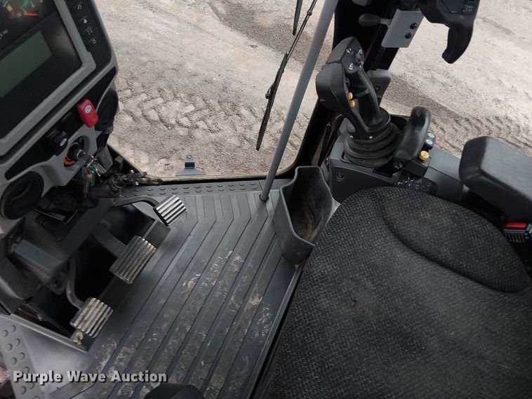 image for item ES8934 2021 Caterpillar 150 motor grader