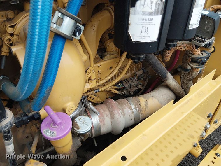 image for item ES8934 2021 Caterpillar 150 motor grader