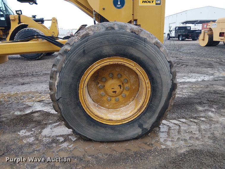 image for item ES8934 2021 Caterpillar 150 motor grader