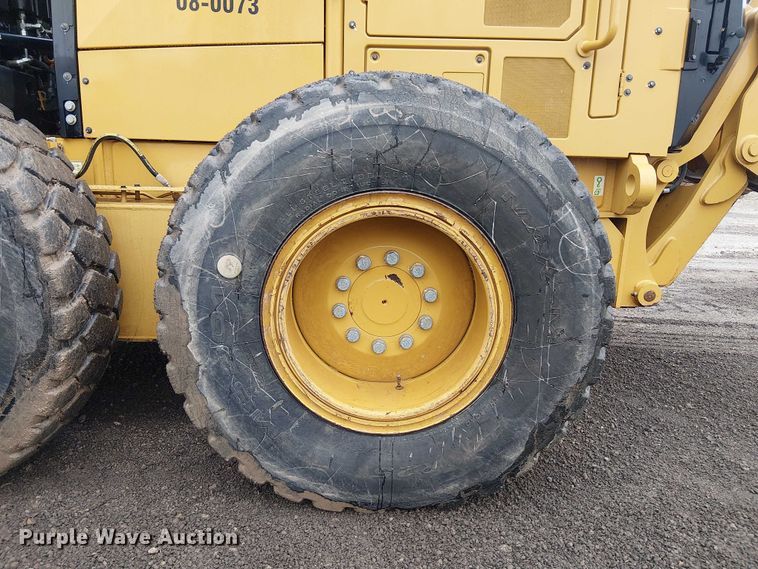 image for item ES8934 2021 Caterpillar 150 motor grader