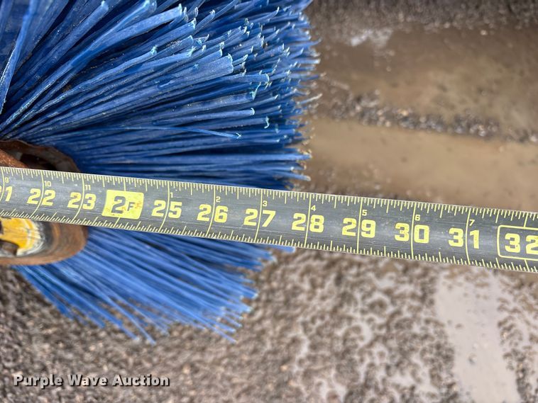 image for item ES8936 2016 Broce CR350 broom