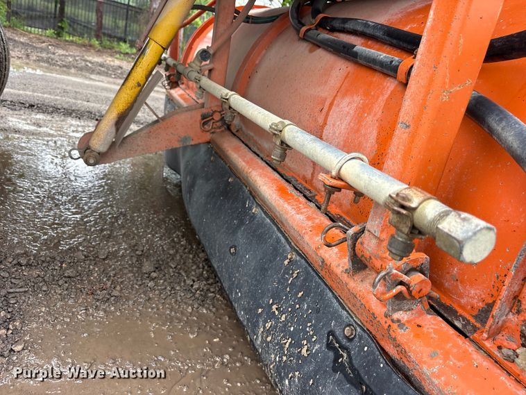 image for item ES8936 2016 Broce CR350 broom