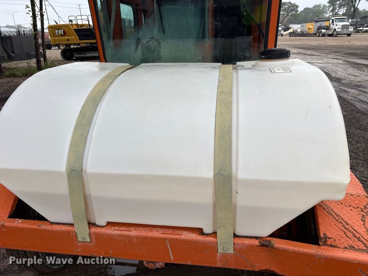 image for item ES8936 2016 Broce CR350 broom