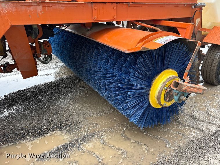 image for item ES8936 2016 Broce CR350 broom