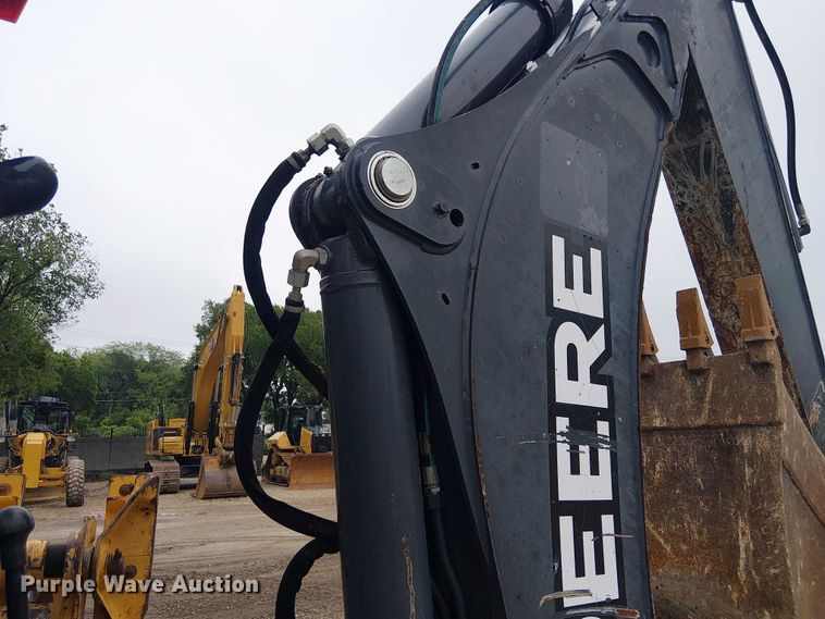 image for item ES8937 2018 John Deere 310SL backhoe