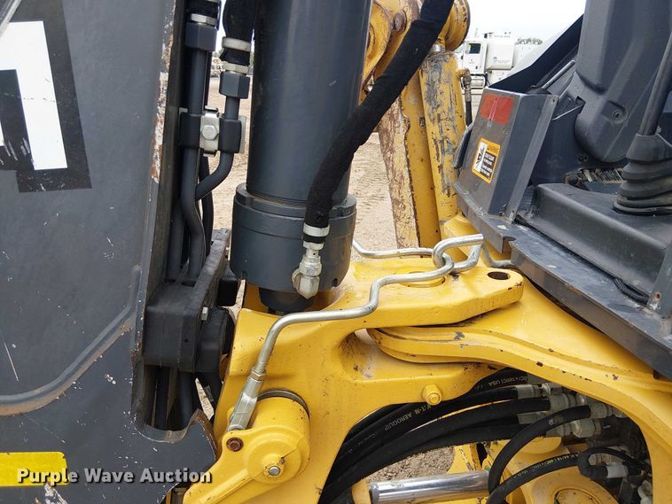 image for item ES8937 2018 John Deere 310SL backhoe