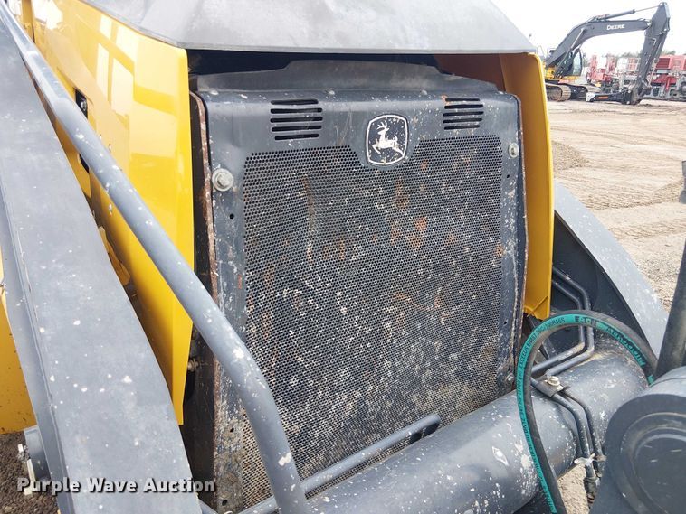 image for item ES8937 2018 John Deere 310SL backhoe