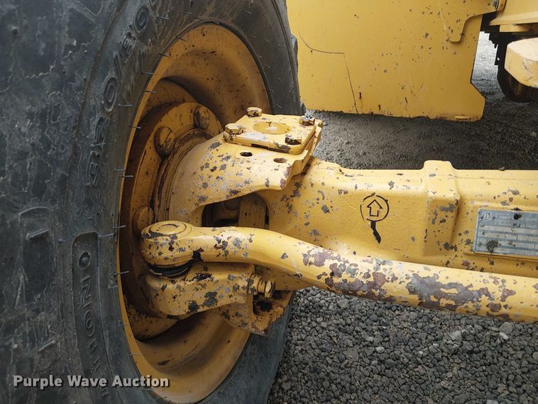 image for item ES8937 2018 John Deere 310SL backhoe